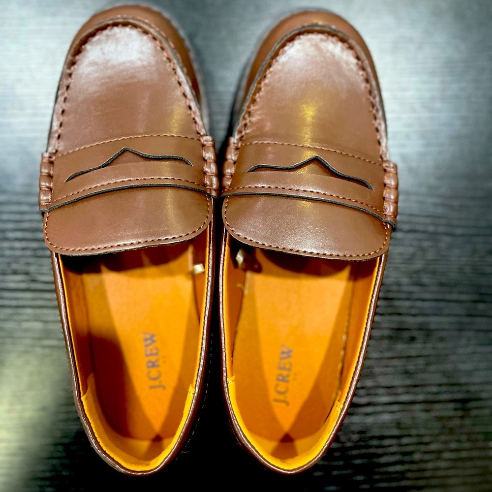 J. Crew boys loafers New size 4